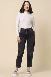 Women Black Regular Fit Dark Wash Jeans